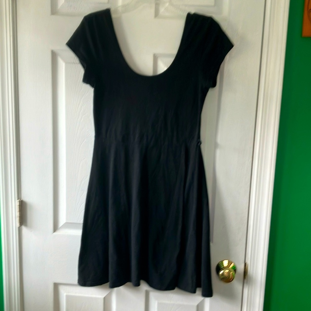 Derek heart black dress large stretch deep scoop neck dress skater style